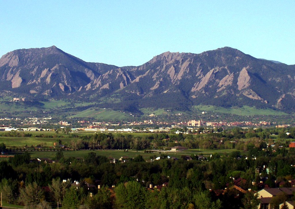 Boulder mountains