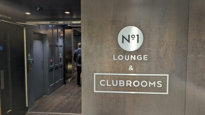 READER REVIEW: Clubrooms at Gatwick South Terminal Lounge Review March 2024